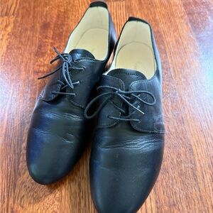 THE WHITE RIBBON oxfords shoes size 39 classic/old money